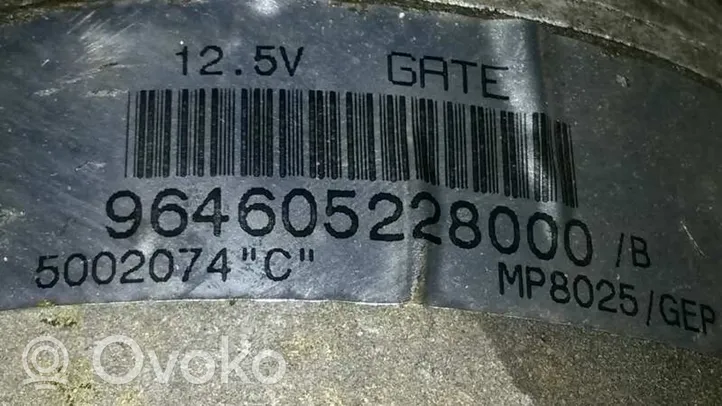 Citroen C5 Ilmajousituksen kompressoripumppu 9646052280