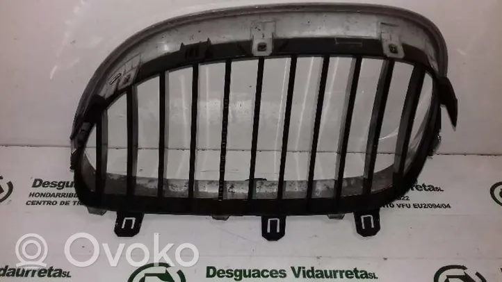 BMW 5 E60 E61 Grille d'aile 