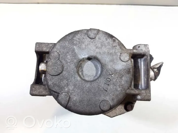 Jeep Cherokee III KJ Ilmastointilaitteen kompressorin pumppu (A/C) 4472203974