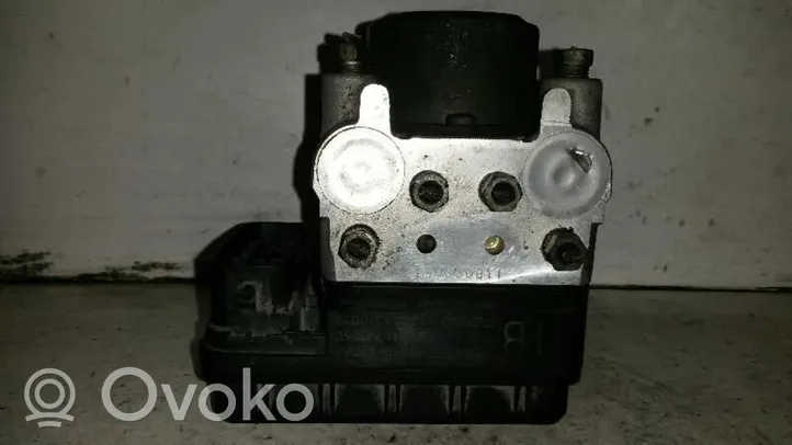 Toyota RAV 4 (XA10) Pompe ABS 4451042080