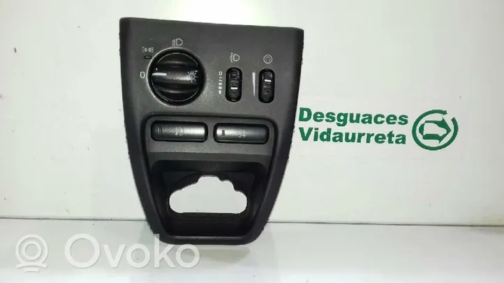 Volvo XC90 Mittariston valaistuksen säätökytkin 8685452