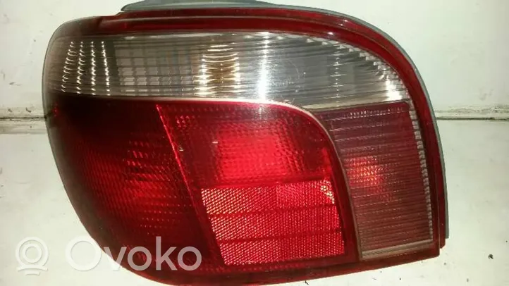 Toyota Yaris Verso Żarówka lampy tylnej 