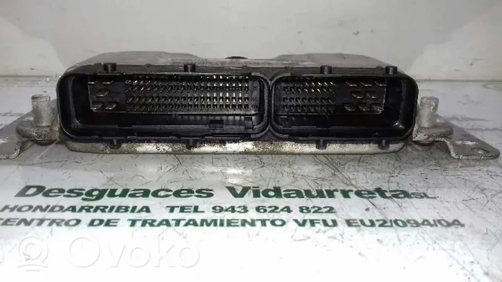 Citroen C15 Komputer / Sterownik ECU silnika 896610H023