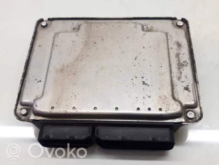 Volkswagen Transporter - Caravelle T4 Komputer / Sterownik ECU silnika 074906018B