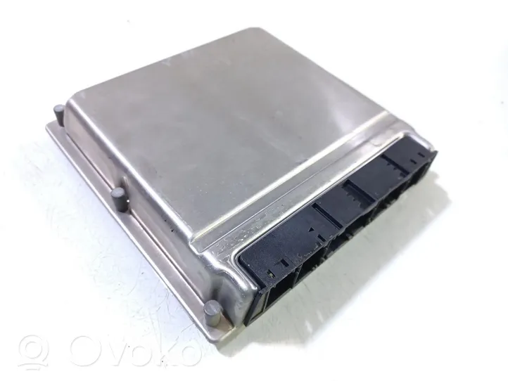 Mercedes-Benz CLK AMG A208 C208 Unité de commande, module ECU de moteur A6111527379