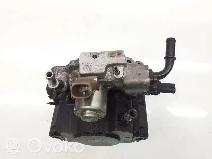 Mercedes-Benz CLK AMG A208 C208 Pompe d'injection de carburant à haute pression A6510702601