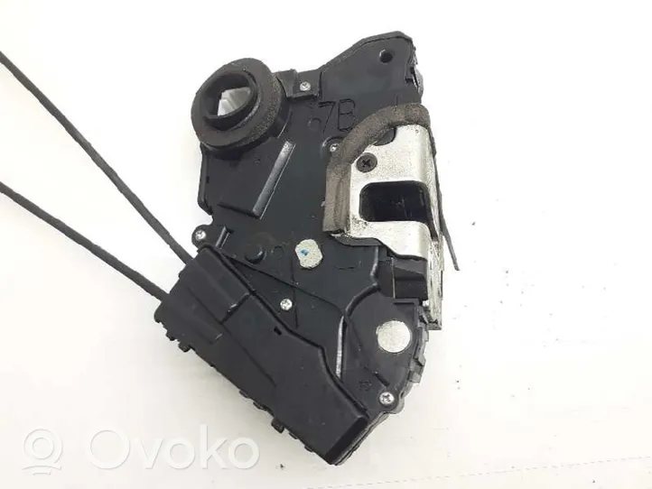 Toyota Prius (XW20) Zamek drzwi przednich 6903047080