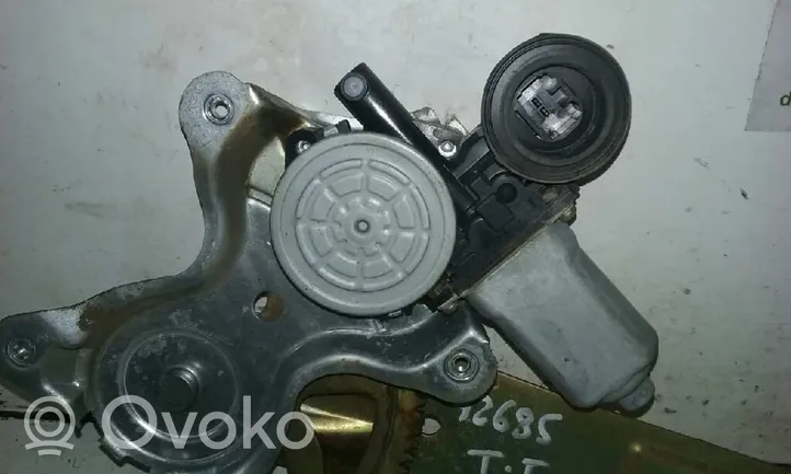 Toyota RAV 4 (XA10) Mechanizm podnoszenia szyby tylnej bez silnika 