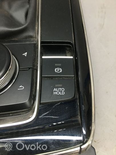 Mazda CX-30 Console centrale DFR564341