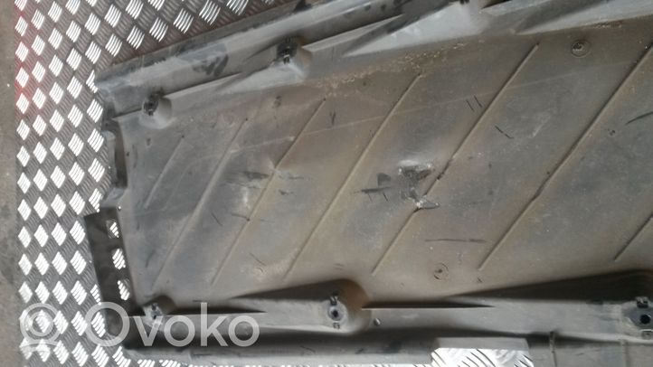 Audi A1 Sānu apakšas aizsardzība 6R0825201