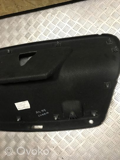 Audi A4 S4 B7 8E 8H Verkleidung Heckklappe Kofferraumdeckel 8H0867975