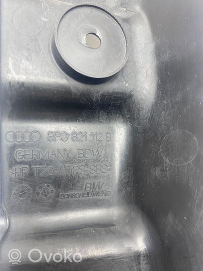 Audi A3 S3 A3 Sportback 8P Wygłuszenie / Pianka błotnika przedniego 8P0821112B