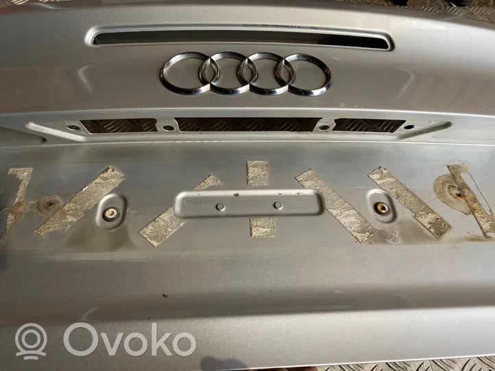 Audi A3 S3 8P Tylna klapa bagażnika 