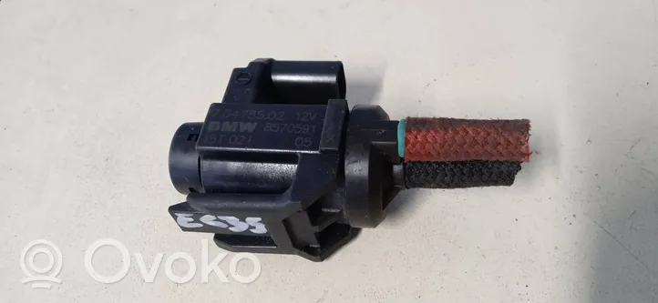 BMW 3 F30 F35 F31 Vacuum valve 8570591