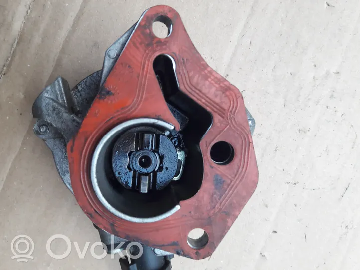 Renault Kadjar Vacuum pump 146505272R