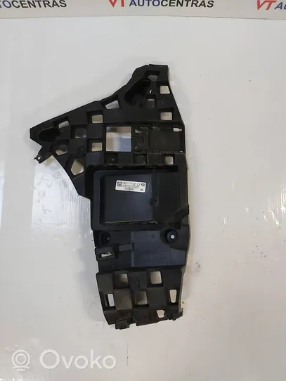 BMW X5 G05 Soporte de montaje del parachoques trasero 7420653