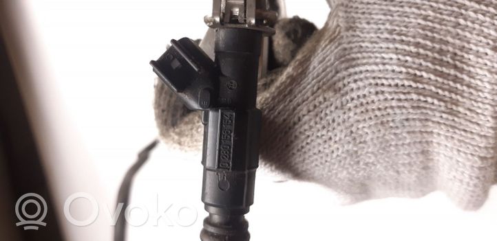 Ford C-MAX I Fuel injectors set 0280156154