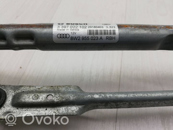 Audi A4 S4 B9 Mechanizm i silniczek wycieraczek szyby przedniej / czołowej 3397022102