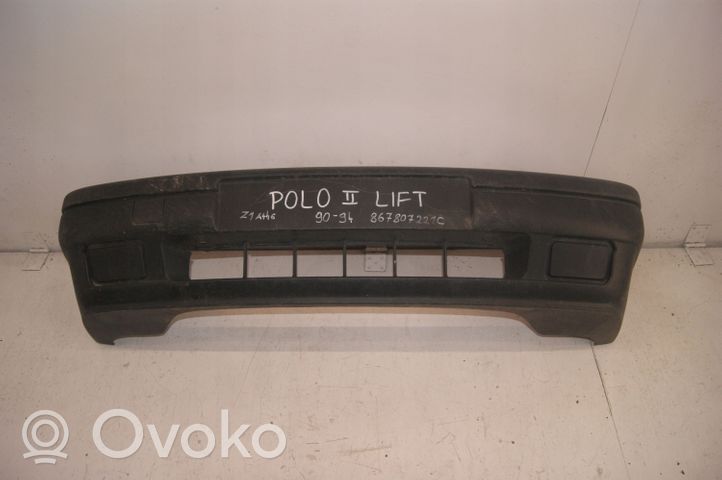 Volkswagen Polo II 86C 2F Pare-choc avant 867807221C