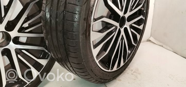 Audi A7 S7 4K8 Cerchione in lega R20 4G0601025CR