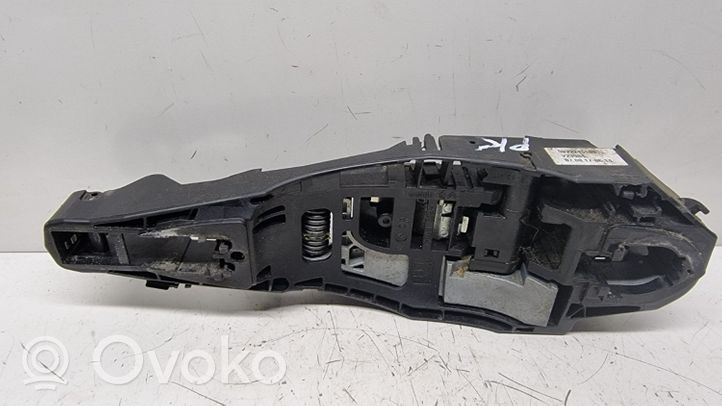 Peugeot 3008 II Support poignée extérieur de porte avant coupé 9822245180