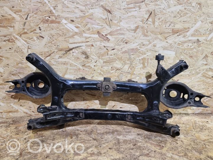 Toyota C-HR Berceau moteur 48730F4010