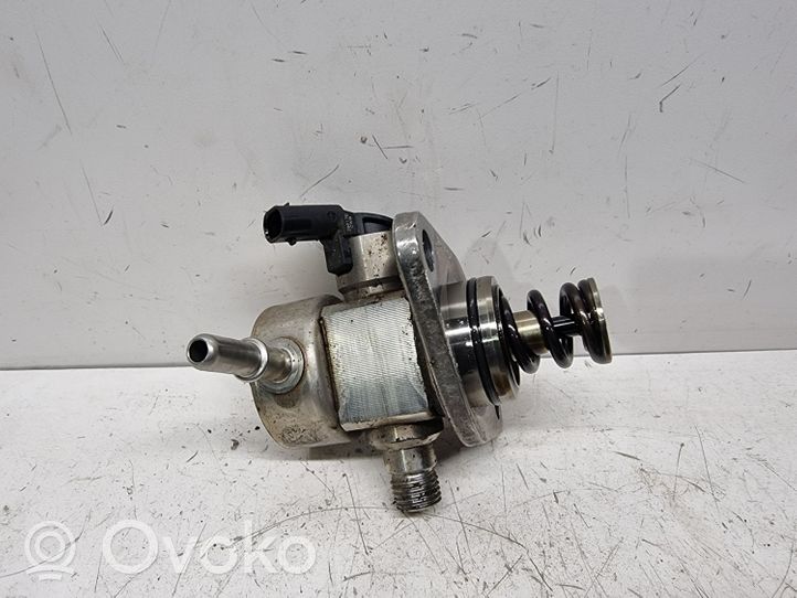 Opel Grandland X Pompe d'injection de carburant à haute pression 9805614880