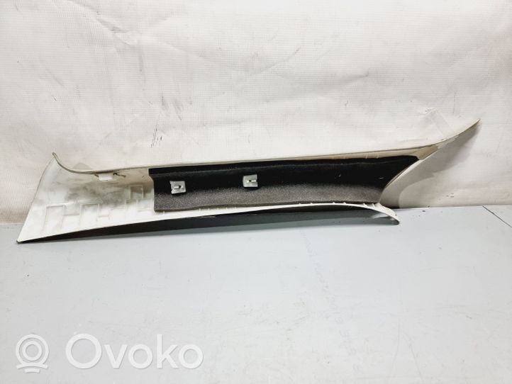 Volvo V40 Rivestimento montante (A) 39832105