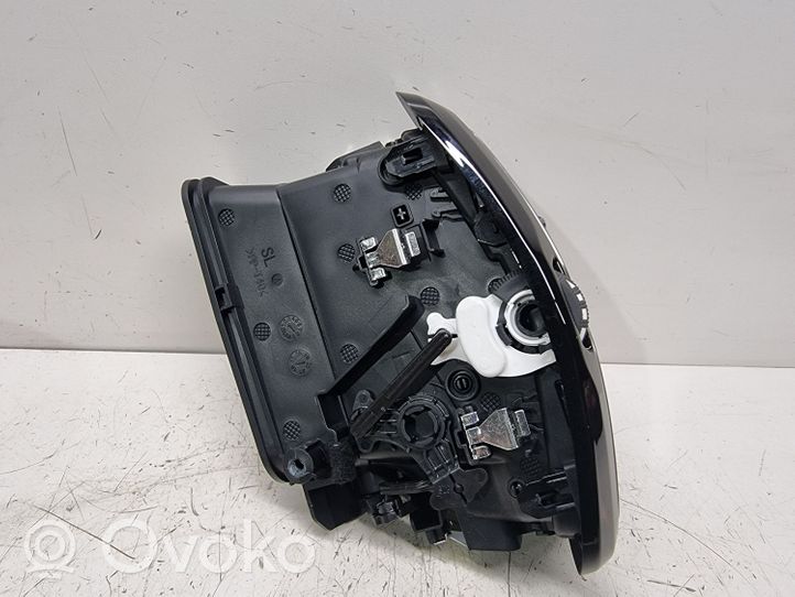 Citroen C5 Aircross Kojelaudan sivutuuletussuuttimen kehys 98171182XU