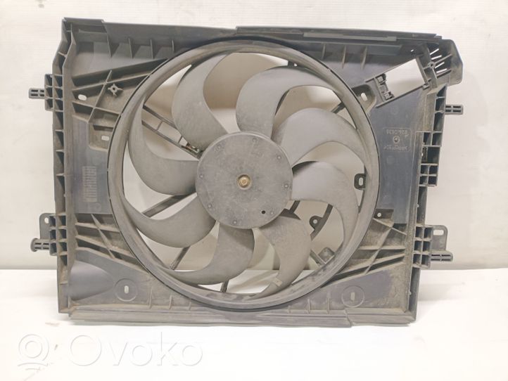 Renault Clio IV Kale ventilateur de radiateur refroidissement moteur 214818009