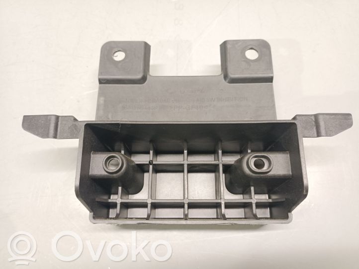 601968443R Renault Arkana Sonstiges Einzelteil Motorraum, 25.00  