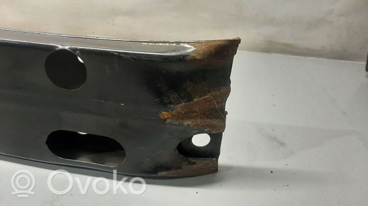 Toyota RAV 4 (XA40) Takapuskurin poikittaistuki 5202342040