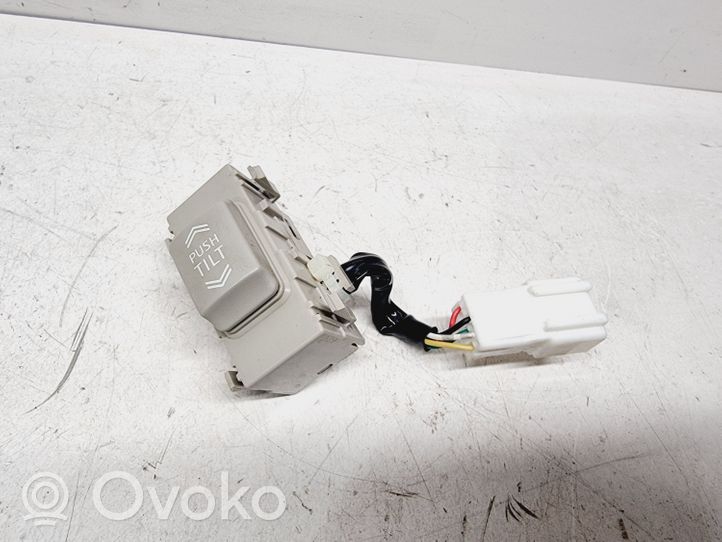 Nissan X-Trail T32 Sunroof switch 254503TA0B