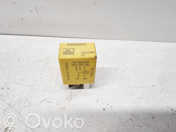 9673062180 Peugeot 3008 II Other relay, 15.00 € RRR