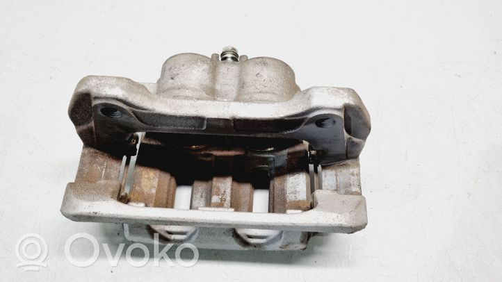 Honda CR-V Zacisk hamulcowy przedni 45018TNYE00