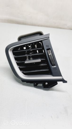 Honda CR-V Garniture, panneau de grille d'aération latérale 77630TMET02ZA