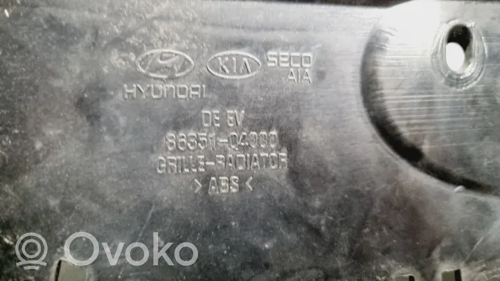 KIA Niro Etupuskurin ylempi jäähdytinsäleikkö 86351Q4000