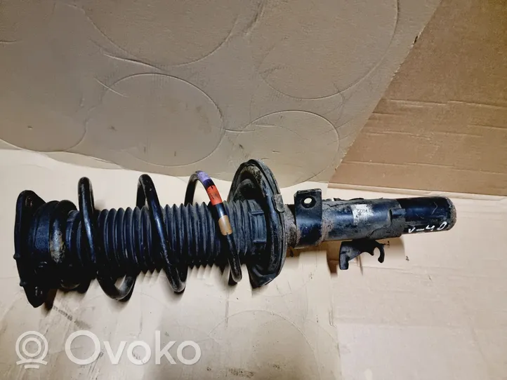 Volvo V40 Front shock absorber with coil spring 31317922
