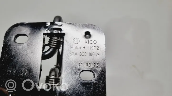 Skoda Karoq Rączka / Uchwyt otwierania pokrywy przedniej / maski silnika 57A823186A