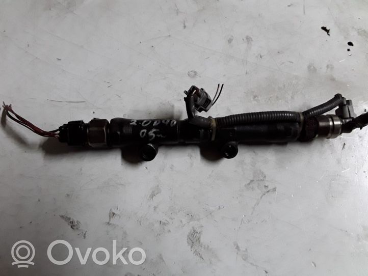 Toyota Avensis T250 Fuel main line pipe 