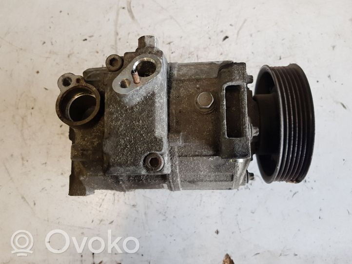 Audi A3 S3 8P Ilmastointilaitteen kompressorin pumppu (A/C) 1K0820803N