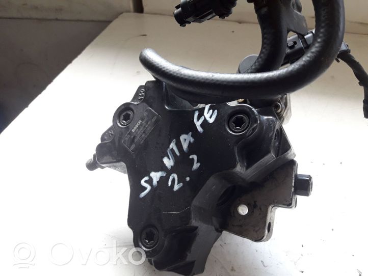 Hyundai Santa Fe Polttoaineen ruiskutuksen suurpainepumppu 3310027400