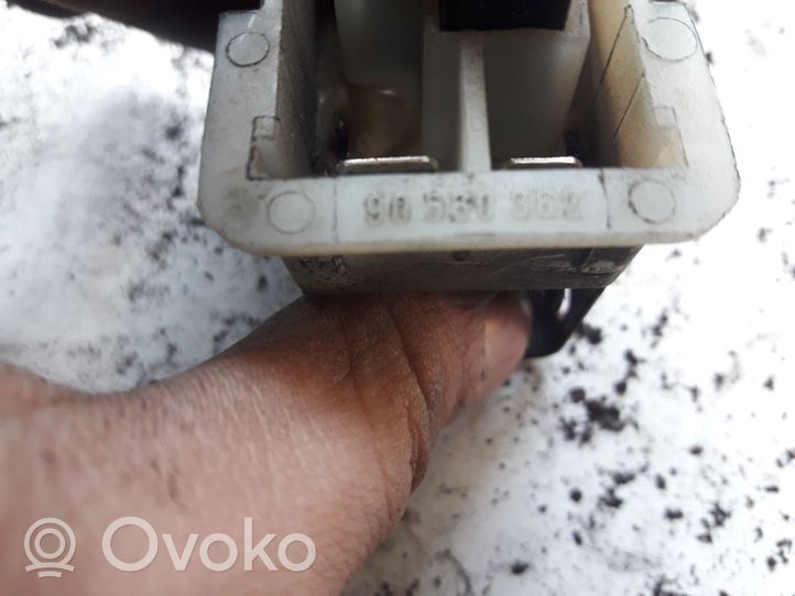 Opel Astra G Heater blower fan relay 90560362