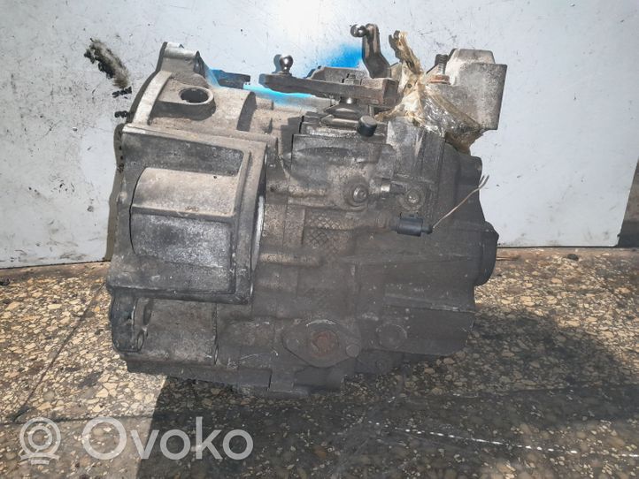 Volkswagen Bora Manual 6 speed gearbox 02M301103D