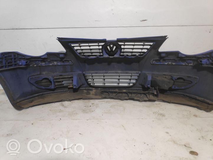 Volkswagen Polo IV 9N3 Paraurti anteriore 6Q0853677B