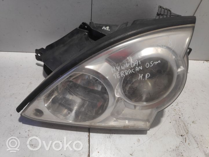 Hyundai Terracan Lampa przednia 92101H1XXX