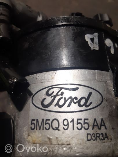 Ford Focus Boîtier de filtre à carburant 5M5Q9155AA