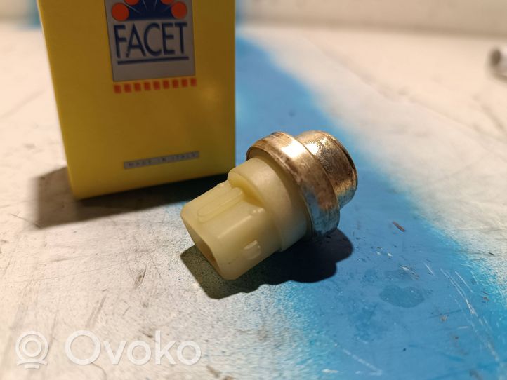 Volkswagen Vento Sonde de température de liquide de refroidissement 74074