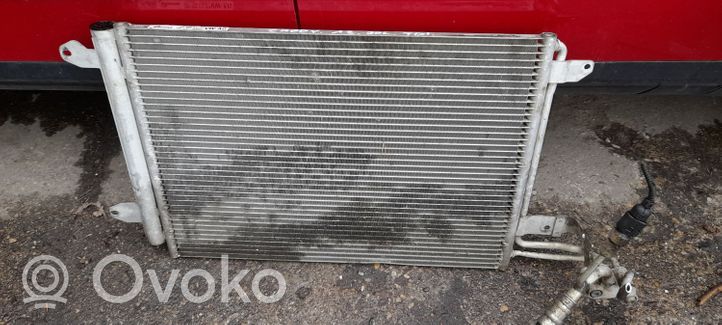 Volkswagen Caddy Radiateur condenseur de climatisation 