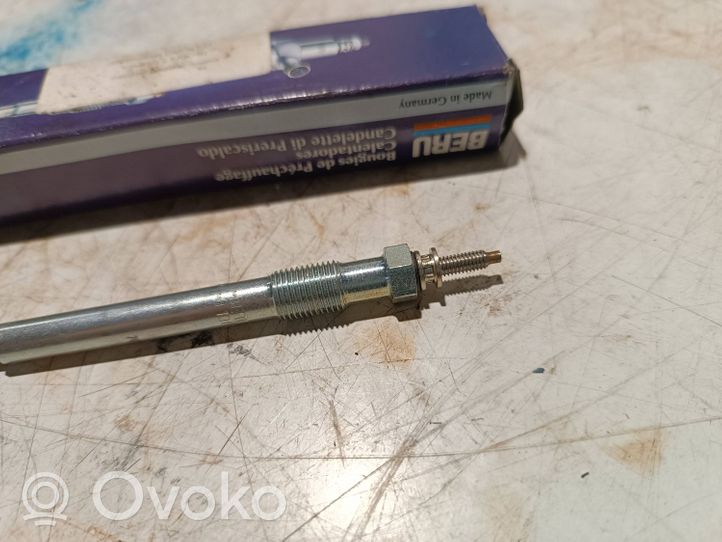 Opel Vectra B Glow plug 0100226206